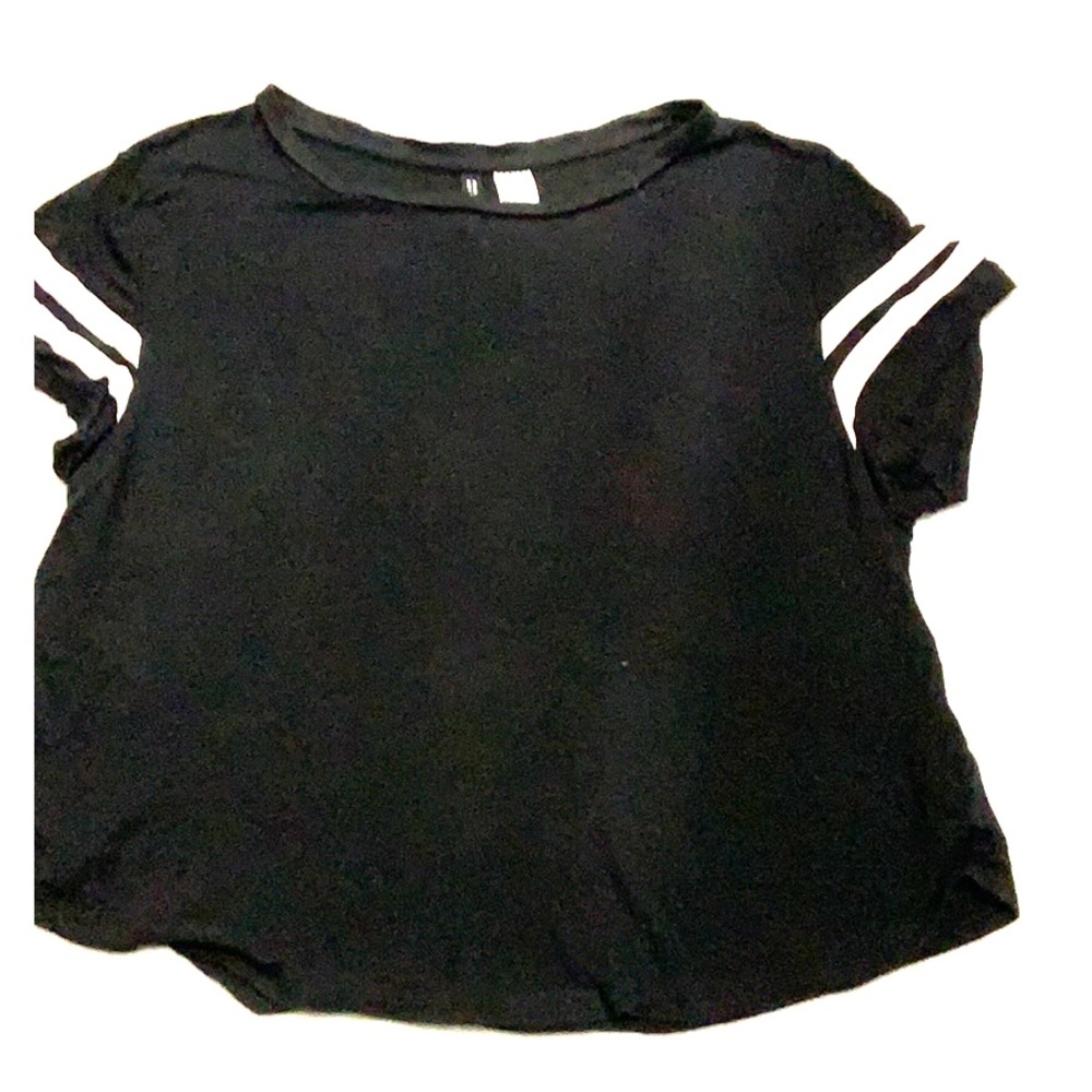 black and white t-shirt